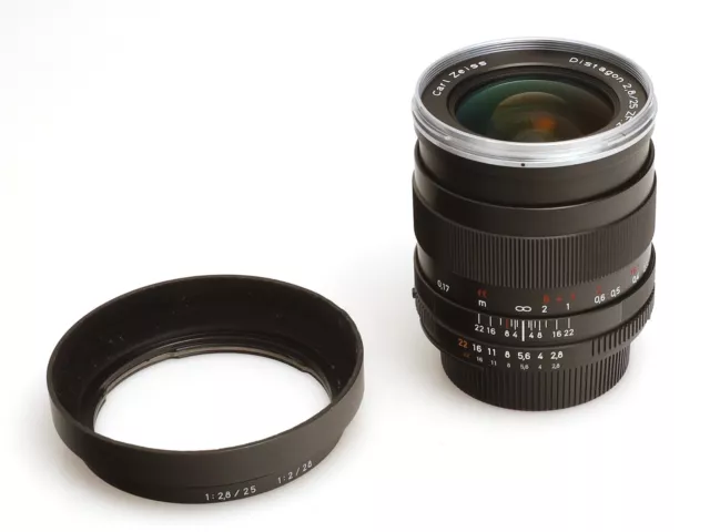 Carl Zeiss Distagon 1:2.8 / 25mm ZF.2 T* MF #15851773 für Nikon Bajonett