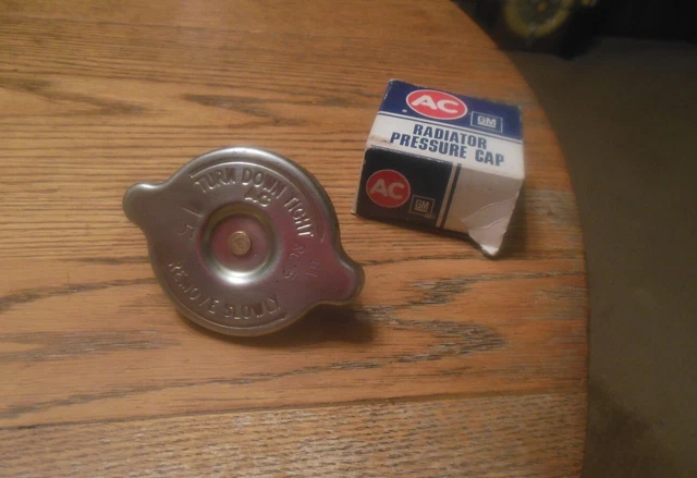 NOS RC15 Radiator Cap 57-72 Chevelle Camaro Corvette Cadillac GTO Firebird + Box NOS RC15 Radiator Cap 57-72 Chevelle Camaro Corvette Cadillac GTO Firebird + Box