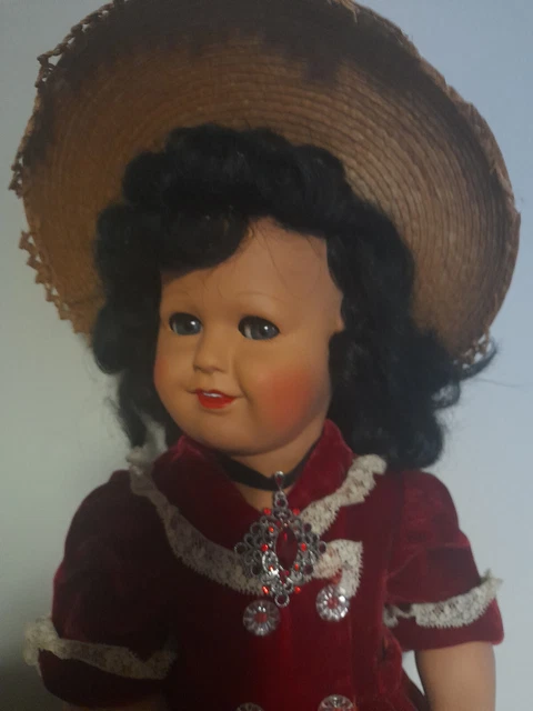 Poupée BELLA LICENCE BONOMI TTE D'ORIGINE 55 CM A SAISIR
