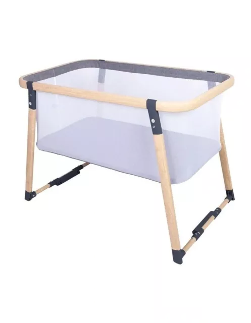 Baby Bassinet With 2 Fitted Sheets