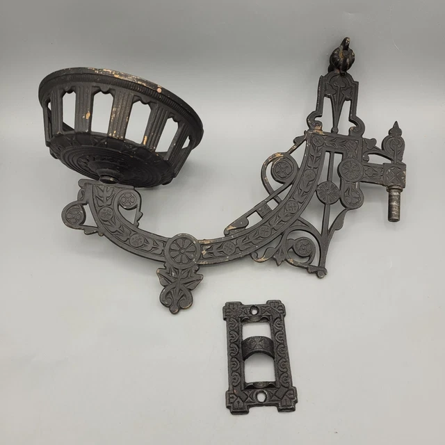 VTG Cast Iron Wall Bracket Sconce Swing Swivel Arm Hanging Oil Lamp B & H Mount