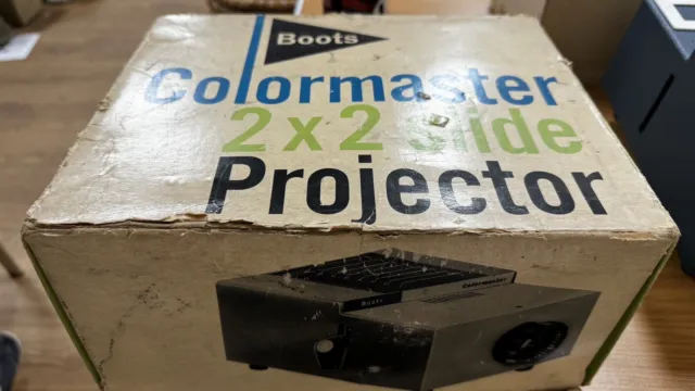 Vintage Boots Colormaster 2"x2" Colour Slide Projector In Box works