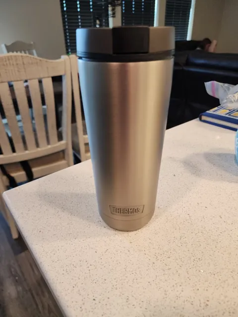 Thermos Stainless Steel 18oz Vacuum Insulated Travel Tumbler Hot Cold