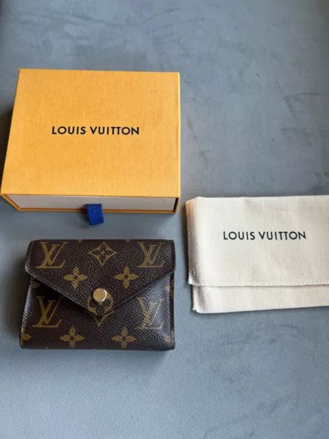 LOUIS VUITTON Monogram Victorine Wallet 1294793