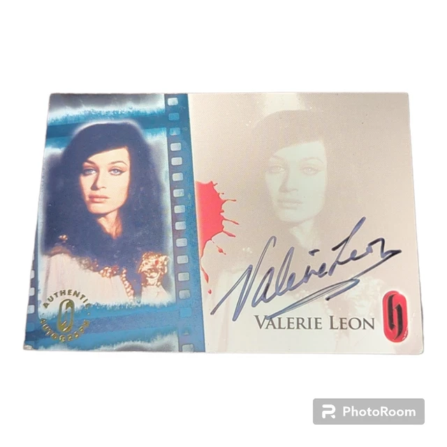 HAMMER HORROR - VALERIE LEON - Personally Signed Autograph Card HA2 - Series 1