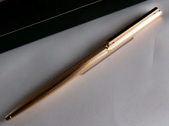 DUNHILL GEMLINE BALLPOINT Pen Gold Plated Barley Black Line Clip $109. ...