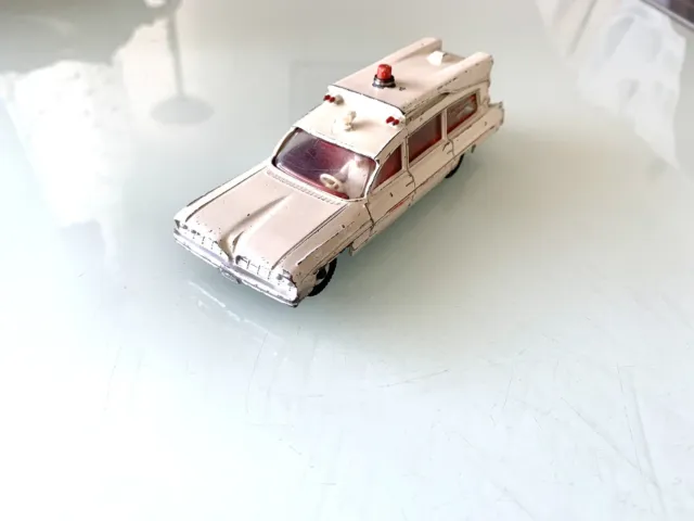 Dinky Toys Superior  Criterion. Ambulance