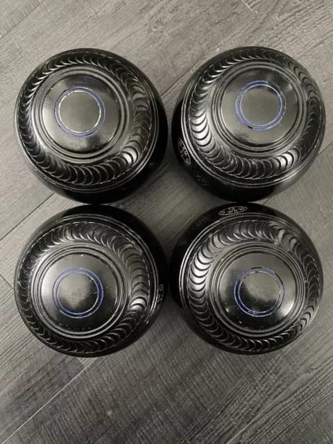 Set Of 4 Taylor Rolph TYROLITE Black Lawn Bowls. Size 4. 4 15/16