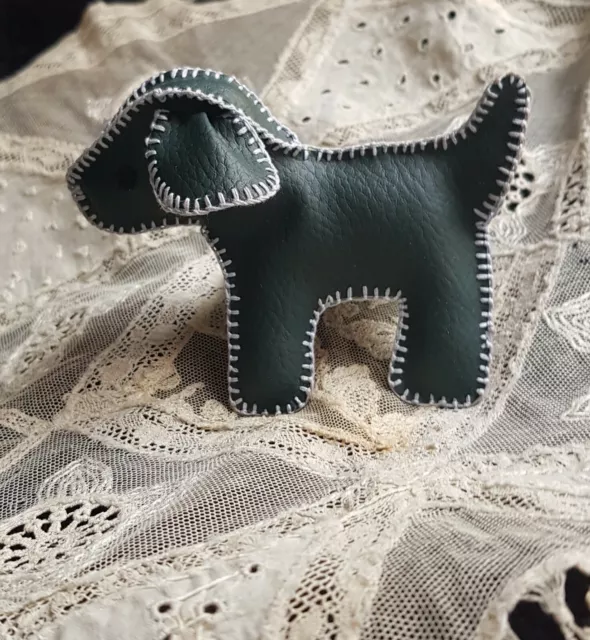 Ric le petit chien de bleuette ou pour autre poupée ancienne