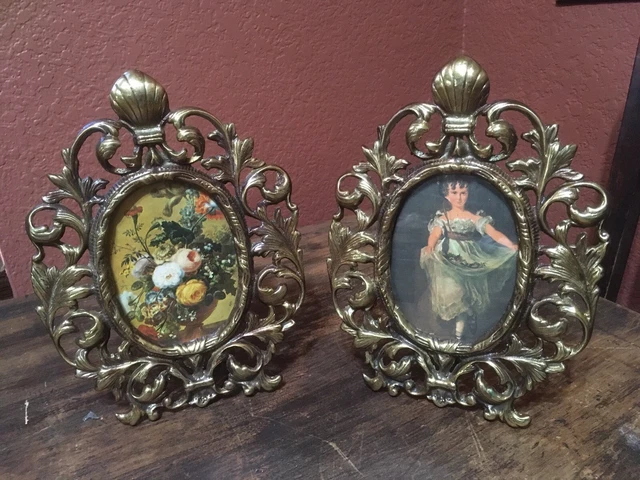 Vtg Ornate Victorian Antique Gold Cast Iron Oval Easel Pair of Frames w Glass