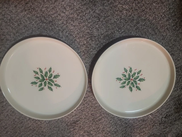 NWT Set of 2 Lenox China Holiday 8 3/4"  Salad Plates Nesting Plate Dinnerware