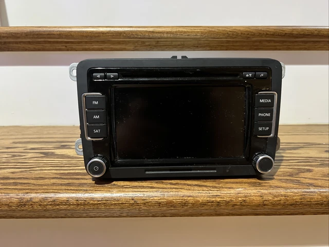 10-12 VW CC JETTA PASSAT TOUCH 6 Disc Changer MP3 CD Player  RCD-510 1K0035180AE