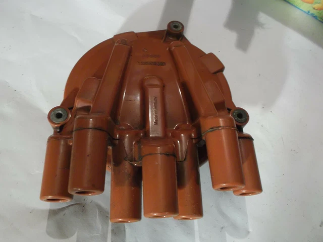 Produktbild von Bosch VERTEILERKAPPE 1235522384 1235522384
