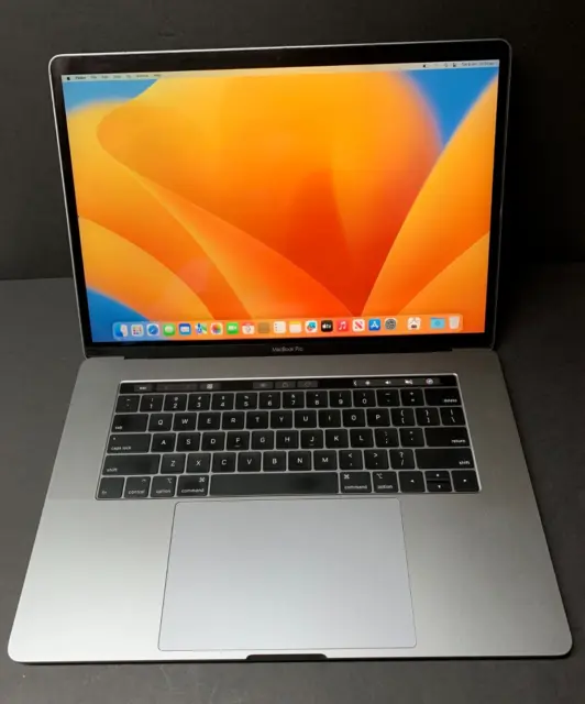 Apple MacBook Pro 2019 15" i7 6-Core 2.6GHz 16GB 256GB Excellent Condition