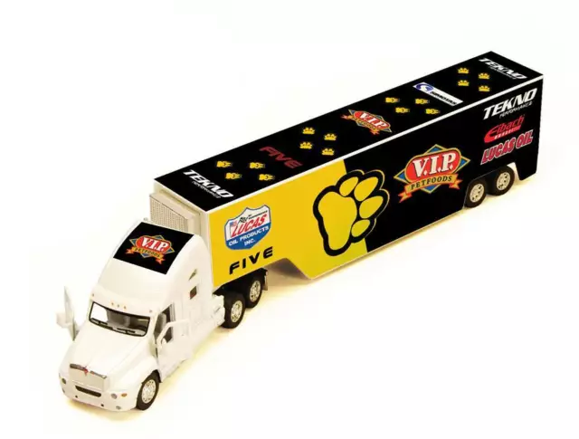 Tekno Autosports Shane Van Gisbergen’s V.I.P. Petfoods Holden Racing transporter