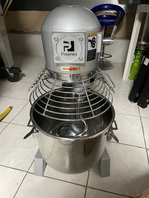 30L Commercial Food Dough Mixer Planetary Stand Bread Cake Beater Whip 1100W
