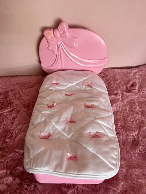 Barbie Bed Barbie Living Pretty Amazon Barbie Barbie Bed Hieefi