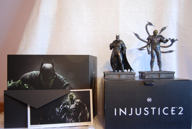 Injustice 2 The Versus Collection Batman and Brainiac Statue Set In Box