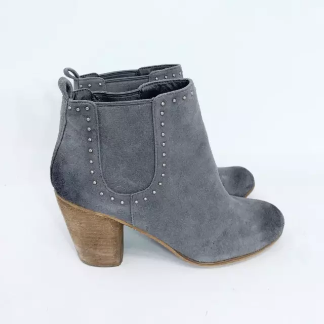 BP Womens Gray Leather Block Heel Pull On Round Toe Ankle Booties Size US 8 M