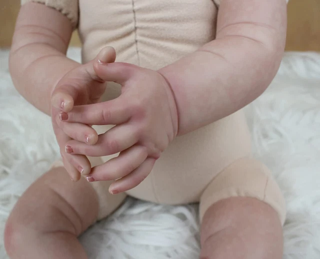 Lebensechte Reborn-Puppen 55CM Realistische Baby-Puppen, Die Echt Aussehen