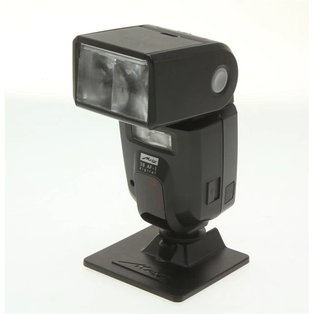Metz Mecablitz 52 AF-1 TTL Touchscreen Shoe Mount Flash for Nikon DSLRs 2