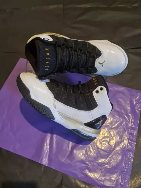 Jordan deals aura gold