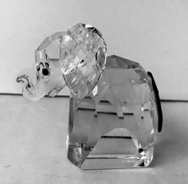 Swarovski #7640 Nr055 Silver Crystal Elephant Trunk Is Up For Good Luck Rare