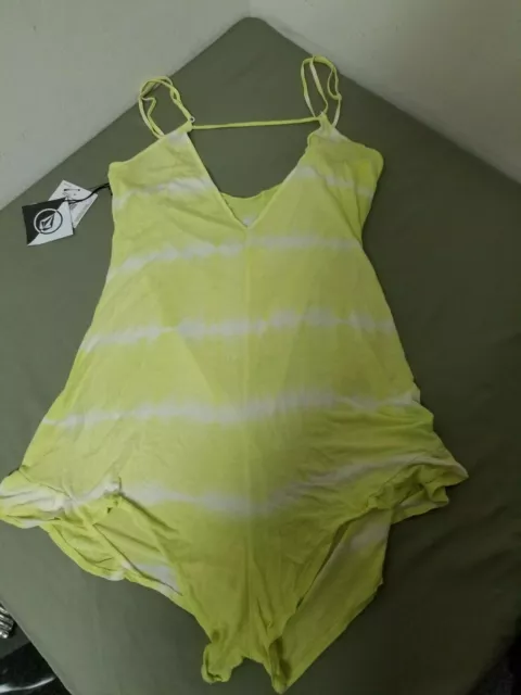 New Womens Volcom Bad Habitz Romper.   Retail 45.00