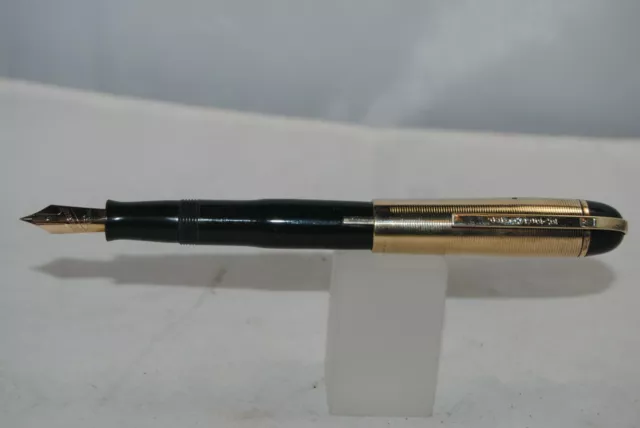 Restored rare Green 1940's EVERSHARP Skyline Demi model ink fountain Pen