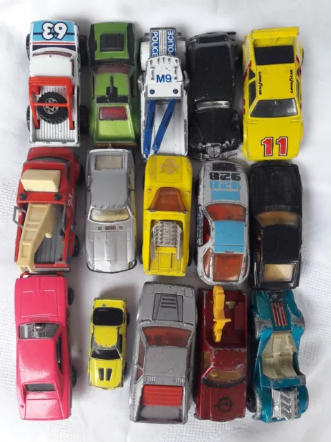 großes KONVOLUT Lot Paket 15 METALLAUTOS Modellautos MATCHBOX England kleineALT