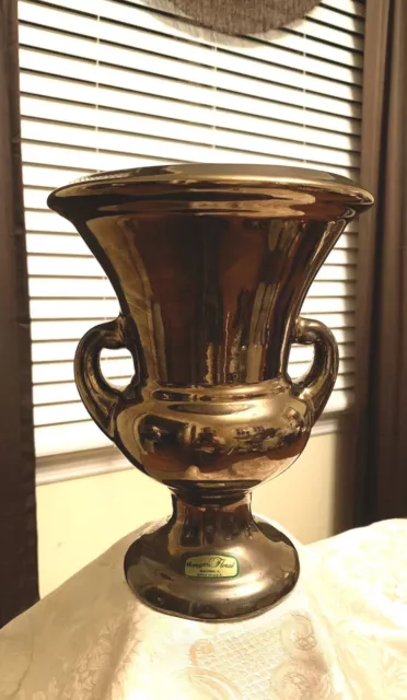 Beautiful Vintage Bronze Colored Royal Haeger 2 Handled Urn Pottery Vase
