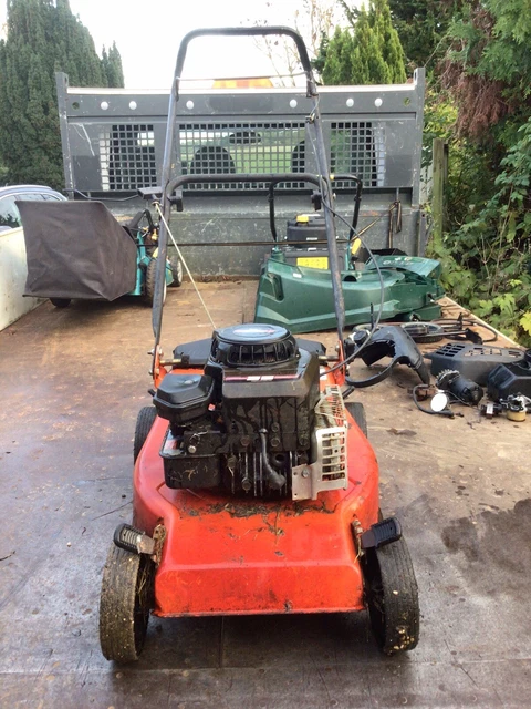 CHAMPION LAWNMOWER 20