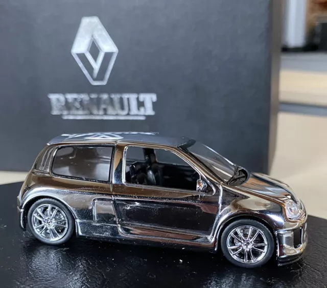 renault clio v6 sport Modellauto serie limitee 2