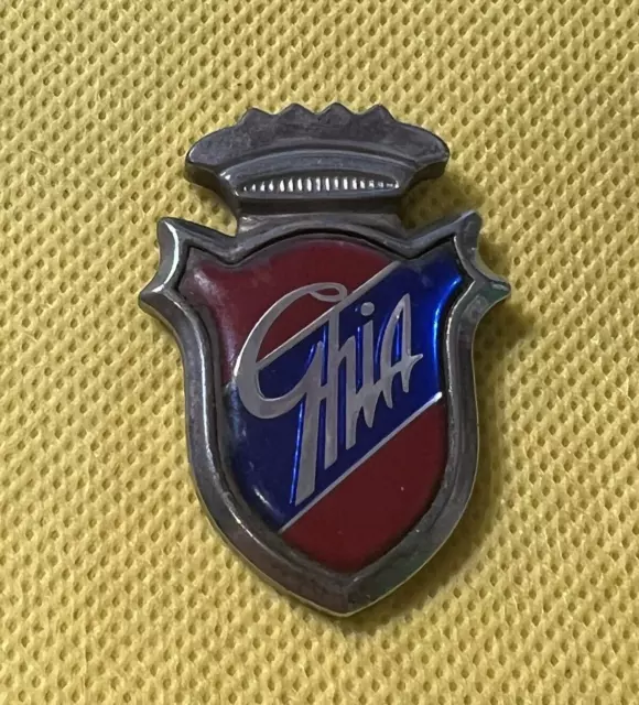 VINTAGE FORD - GHIA BADGE - 42 x 30 MM - VGC