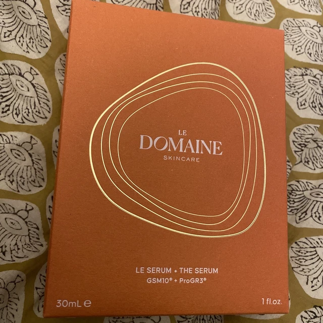 Le Domaine Skincare (La Marque De Brad Pitt😊) Le Sérum