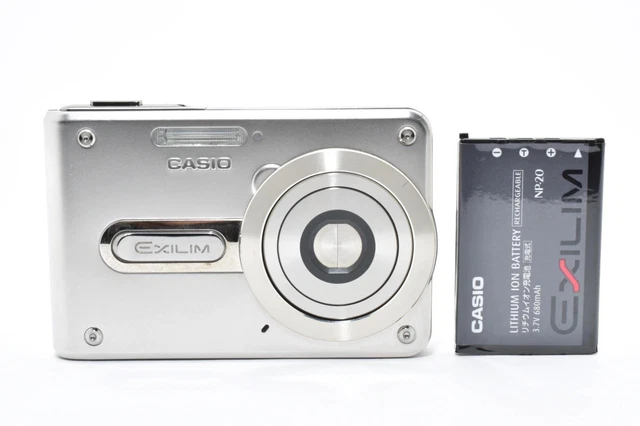 Appareil Photo Casio Exilim FH100 Ultra-compact - Zoom Optique 10x, Argenté, Occasion