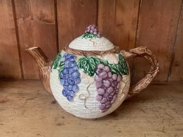 Vintage Takahashi Teapot Grapes Basketweave  San Francisco Hand Painted