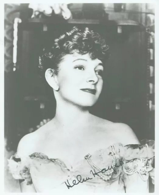 HELEN HAYES Signed Photograph - Film Star Actress - preprint