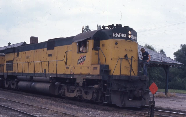 CN&W C628 6707 w/Another - Number - 3557 - ORIG - ER - ralx3557