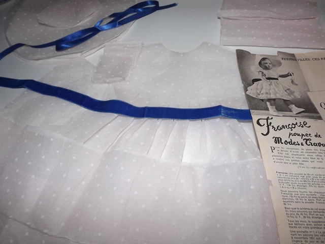 KIT DÉCOUPÉ VETEMENT,POUPEE ancienne .Francoise MODES ET TRAVAUX