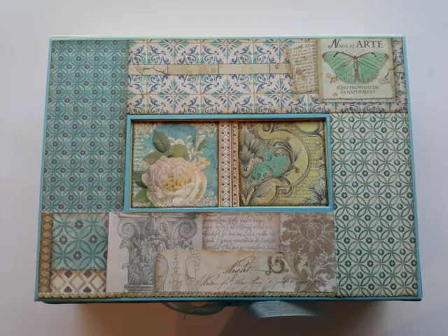 Álbum De Fotos y caja con motivos azules. Scrap. Scrapbooking