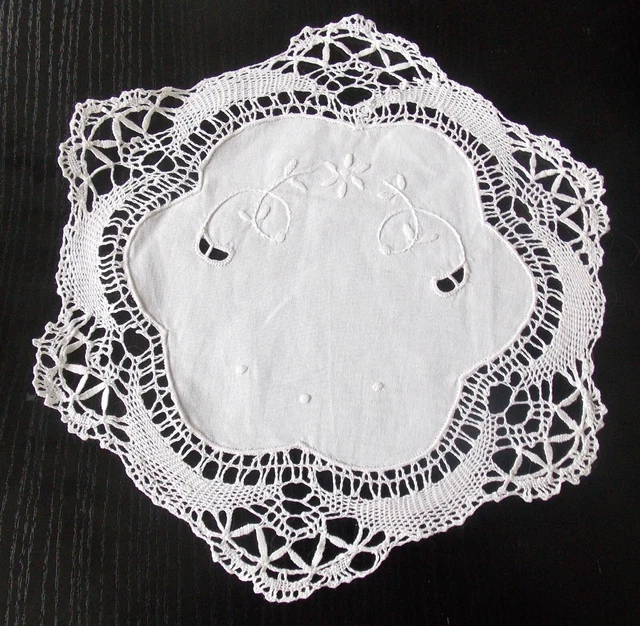 LINGE ANCIEN NAPPERON Dentelle Au Lacet EUR 20,00 - FR