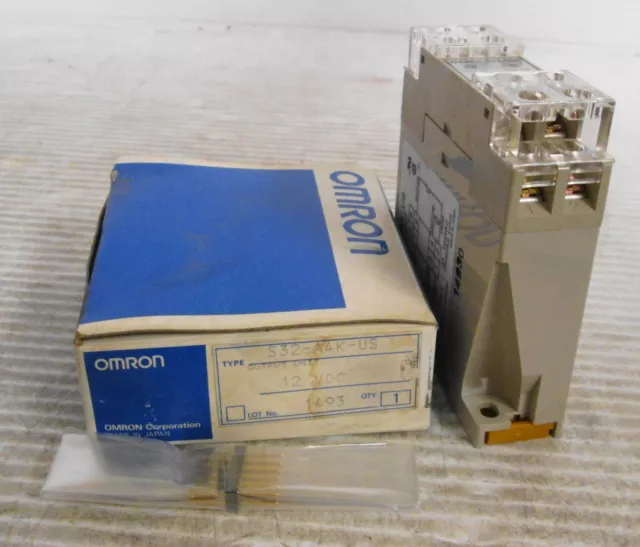 Omron S32-A4K-US Output Unit 3A 250VAC