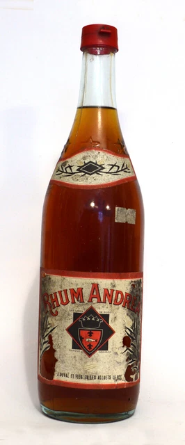 Très vieille bouteille de Rhum Andréa. Duval et Fils. 1Litre. Années 60