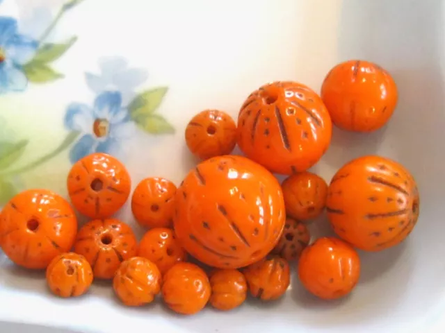 1920's ANTIQUE MAX NEIGER BROS BRIGHT ORANGE PRESSED / MOLDED GLASS CZECH BEADS 3