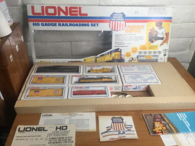 Vintage Lionel HO Freight Empire Union Pacific Railroad Train Set Missing Pieces