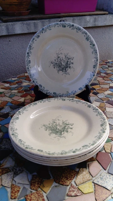 Assiette Ancienne Très Rare En Terre De Fer - Faïence Bleue - Occasion - Objet De Décoration Vintage