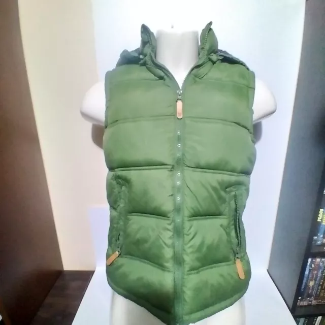 Boys BAUHAUS Puffer Vest Army Green Size 12 With Zip Pockets VGC