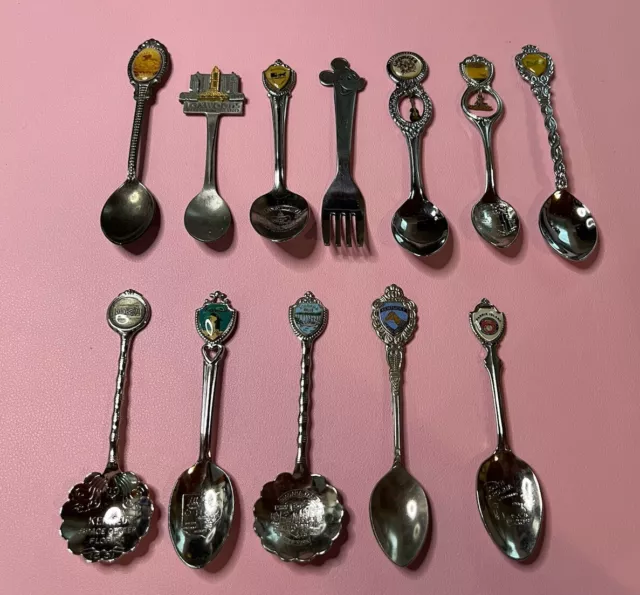 Souvenir Spoons - Lot 12 Pieces - Disney NASA Seaworld Multiple States