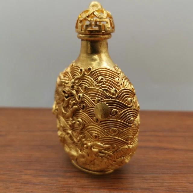 Antique Collectible Gold Crow Pattern Brass Gilt Snuff Bottle